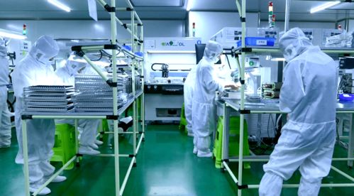 打造转型升级新引擎 社会经济咨询服务的时代使命与创新路径